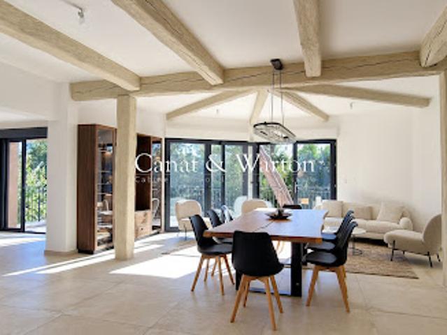 Vente Villa 5 pièces 164.8 m2 Saint raphael