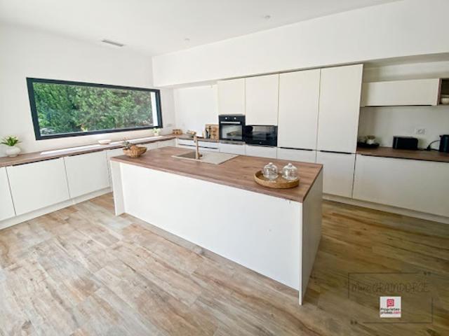 Vente Villa 5 pièces 165 m2 Pennautier