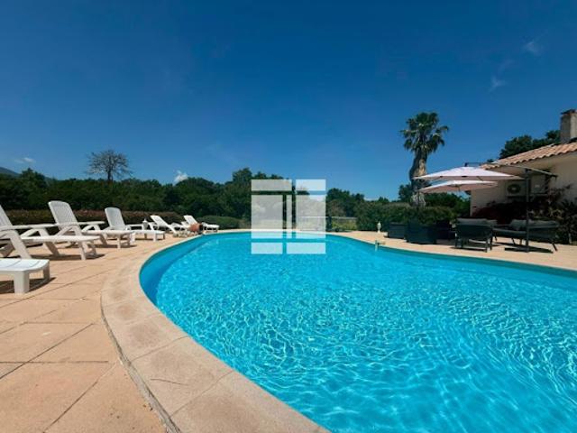 Vente Villa 5 pièces 167 m2 Ghisonaccia