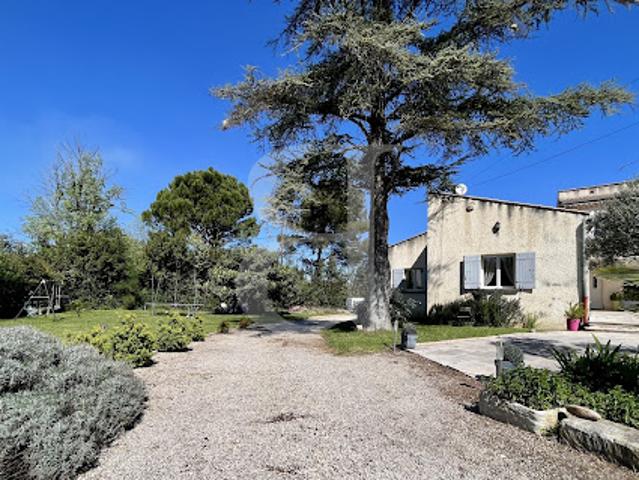 Vente Villa 5 pièces 167 m2 Saint Rémy de Provence