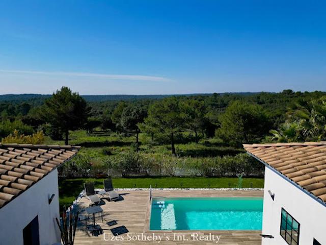 Vente Villa 5 pièces 168 m2 Nimes
