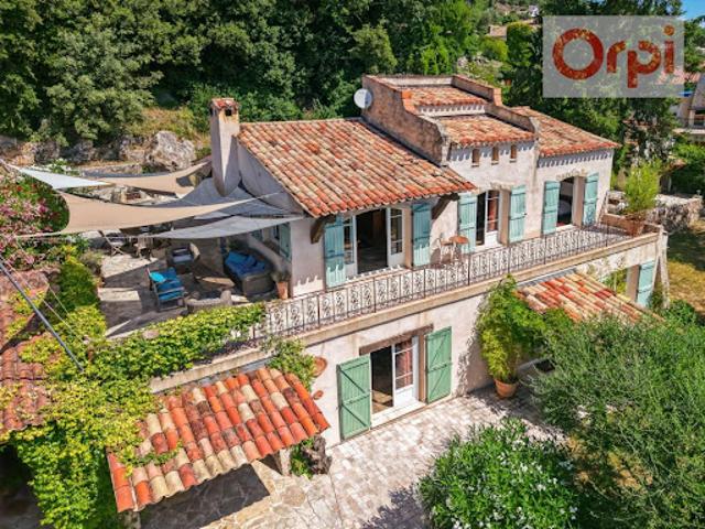 Vente Villa 5 pièces 170 m2 Saint Jeannet