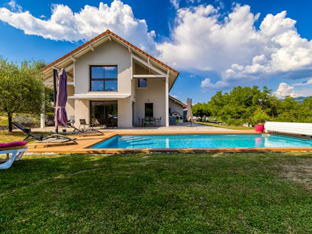 Vente Villa 5 pièces 170 m2 Saint Pierre de Curtille