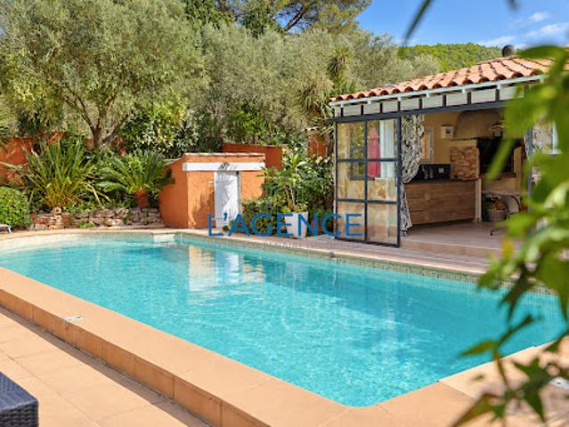 Vente Villa 5 pièces 171 m2 Carqueiranne
