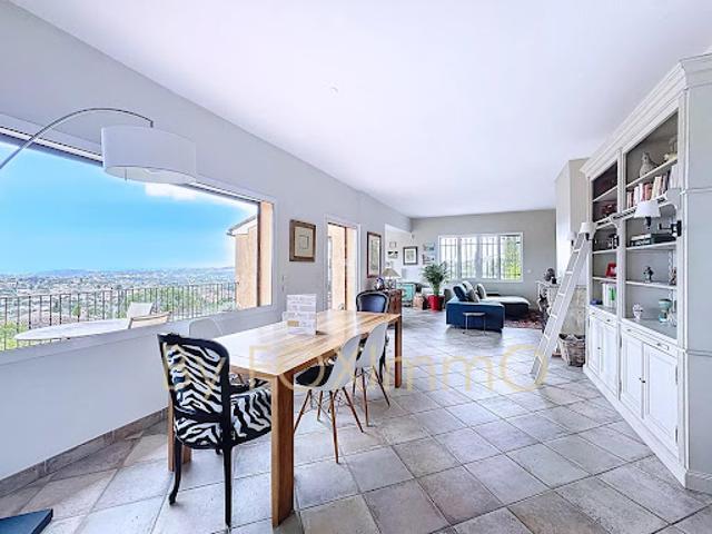 Vente Villa 5 pièces 172 m2 La Colle sur Loup