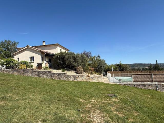 Vente Villa 5 pièces 173 m2 Vogue