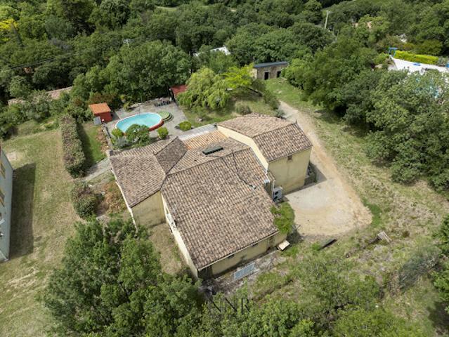 Vente Villa 5 pièces 180 m2 Les Plans