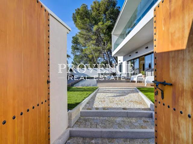 Vente Villa 5 pièces 190 m2 Marseille 11ème
