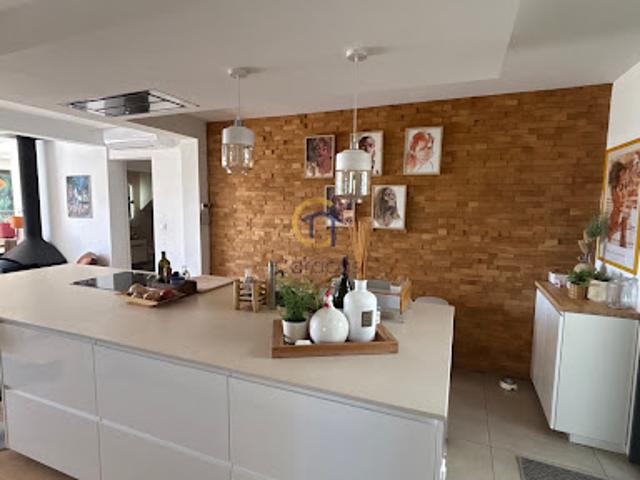 Vente Villa 5 pièces 183.12 m2 Canet en Roussillon