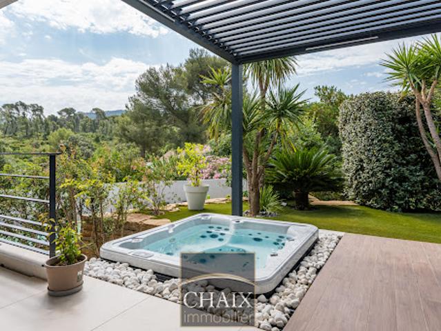 Vente Villa 5 pièces 185 m2 Gemenos