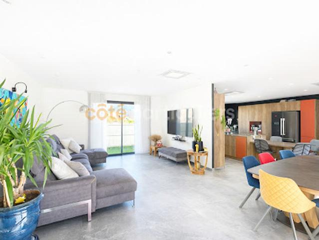 Vente Villa 5 pièces 195 m2 Coubon