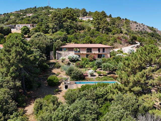 Vente Villa 5 pièces 196 m2 Piana