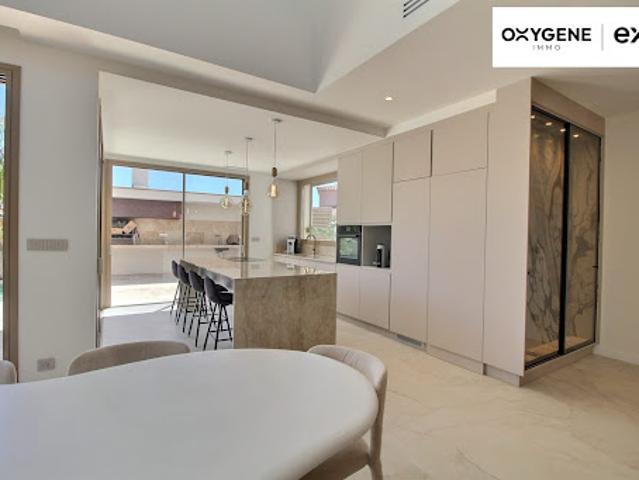 Vente Villa 5 pièces 200 m2 Saleilles