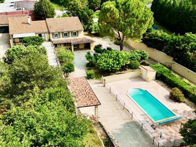 Vente Villa 5 pièces 200 m2 Vacqueyras