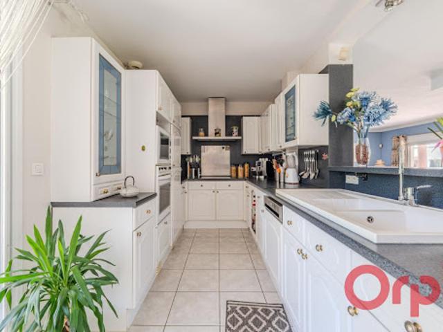 Vente Villa 5 pièces 200 m2 Villevieille