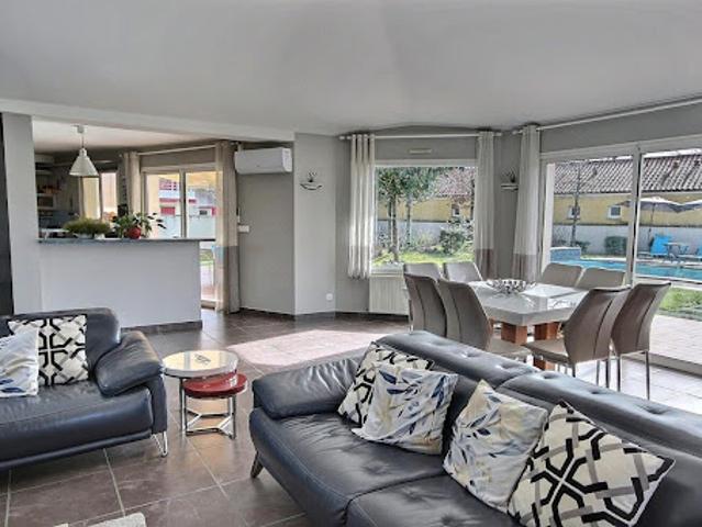 Vente Villa 5 pièces 209 m2 Pau