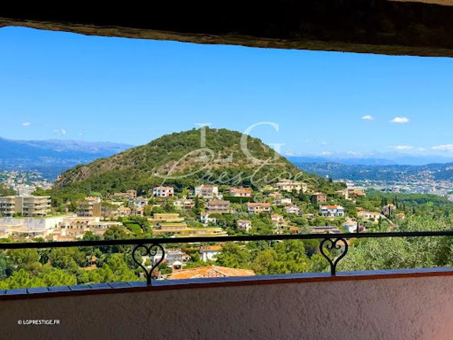 Vente Villa 5 pièces 220 m2 Mandelieu la Napoule