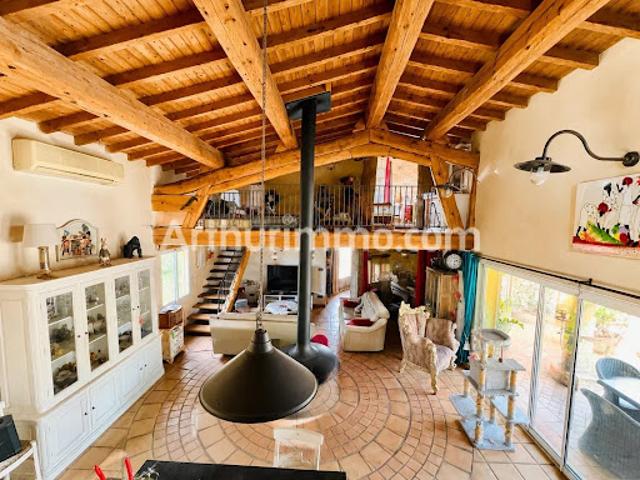 Vente Villa 5 pièces 220 m2 Vinassan