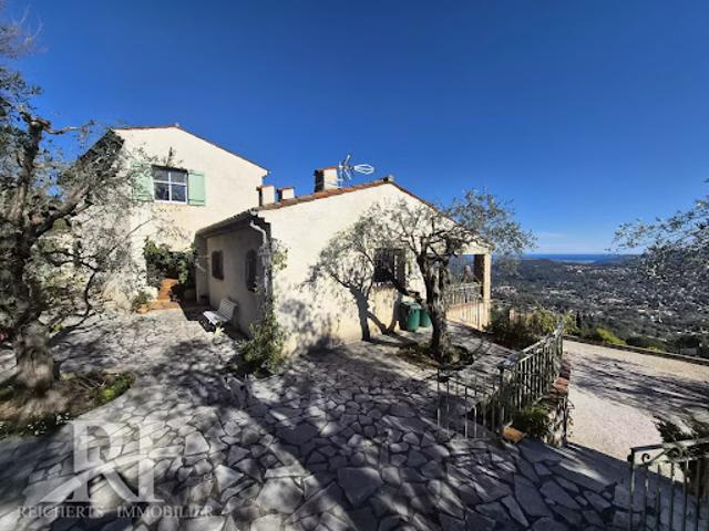 Vente Villa 5 pièces 221 m2 Spéracèdes