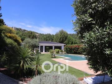 Vente Villa 5 pièces 230 m2 Roquevaire