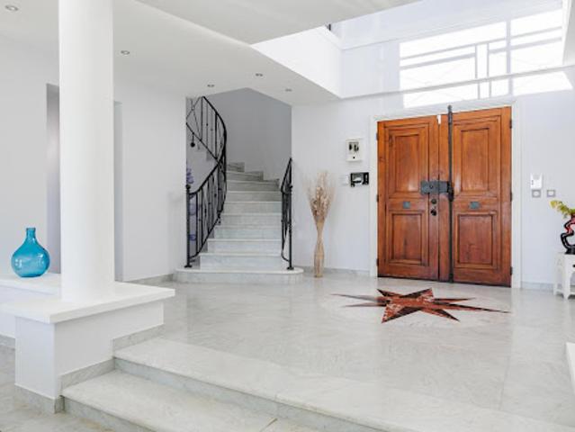 Vente Villa 5 pièces 232 m2 Antibes