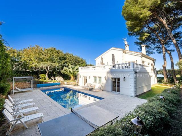 Vente Villa 5 pièces 240 m2 Cap d'Antibes