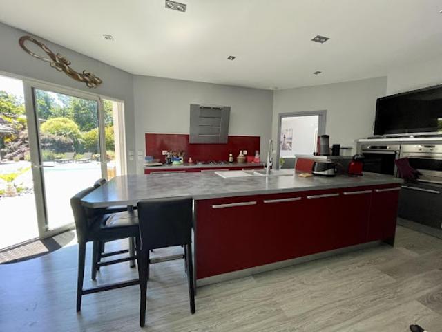 Vente Villa 5 pièces 296 m2 Hourtin