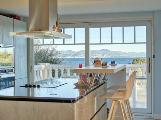 Vente Villa 5 pièces 300 m2 Antibes