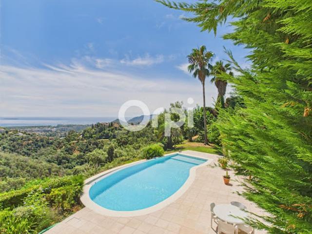 Vente Villa 5 pièces 302.22 m2 Mandelieu la Napoule
