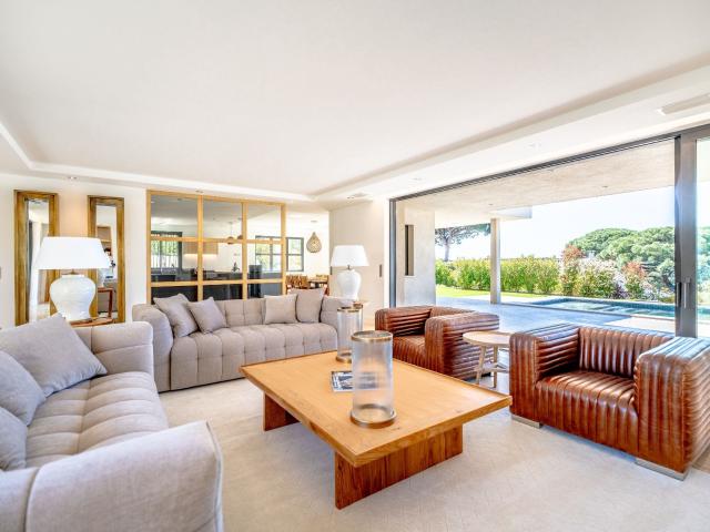 Vente villa 6 Pièce s 370m² Sainte Maxime