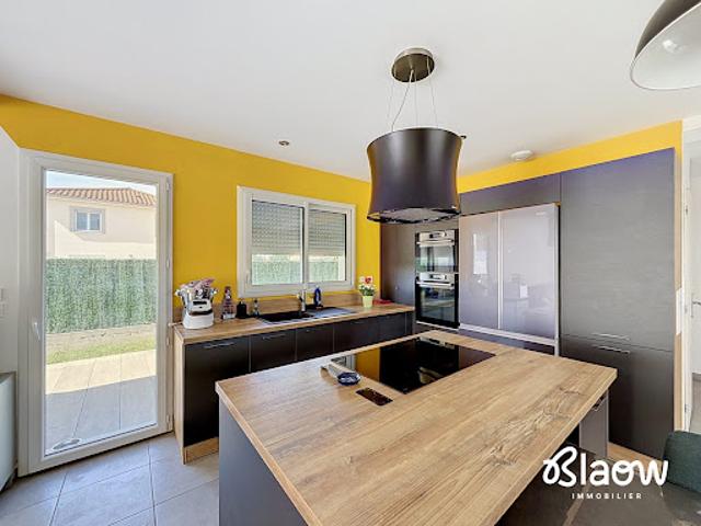 Vente Villa 6 pièces 110.24 m2 Loyettes