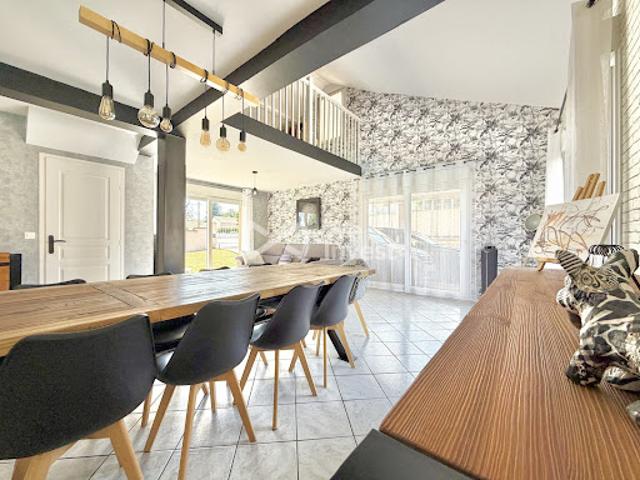 Vente Villa 6 pièces 123.86 m2 Riom