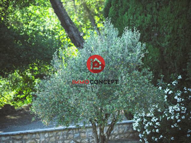Vente Villa 6 pièces 125 m2 Laudun l'Ardoise