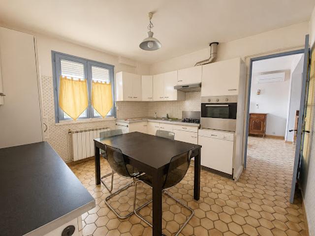 Vente Villa 6 pièces 128 m2 Lançon Provence