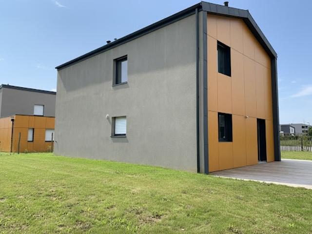 Vente Villa 6 pièces 130.4 m2 Saint Gilles