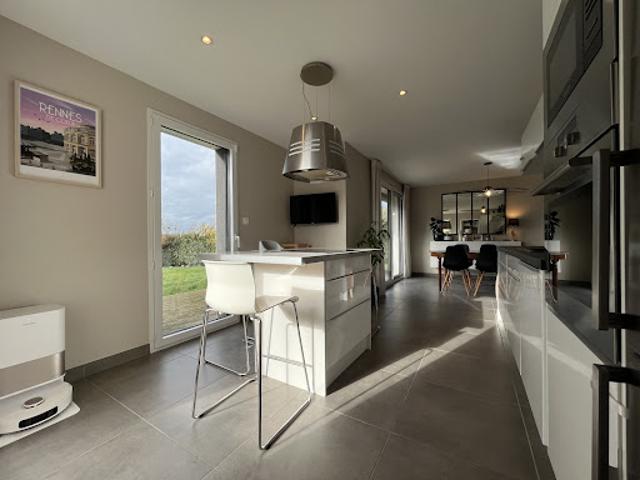 Vente Villa 6 pièces 130.76 m2 Bréal sous Montfort