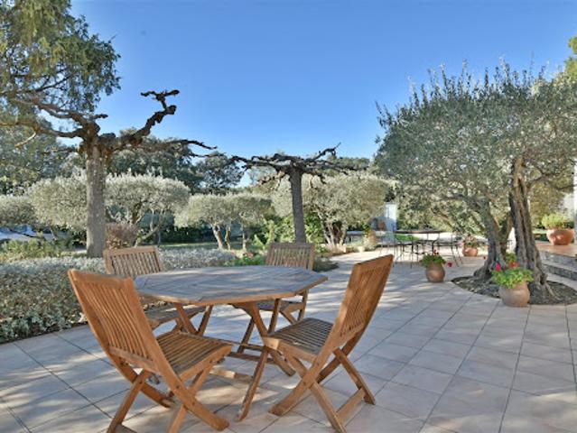 Vente Villa 6 pièces 130 m2 Nimes
