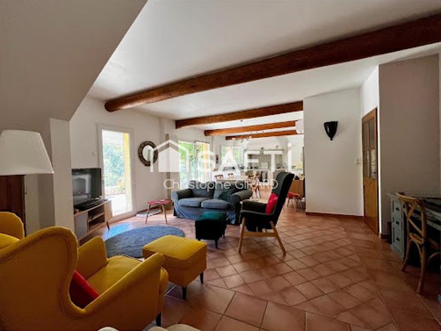 Vente Villa 6 pièces 136 m2 La Bastide des Jourdans