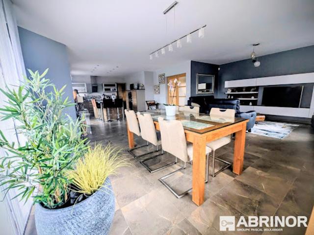 Vente Villa 6 pièces 138 m2 Coutiches