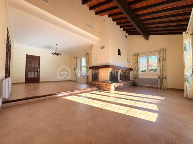 Vente Villa 6 pièces 140 m2 Llupia