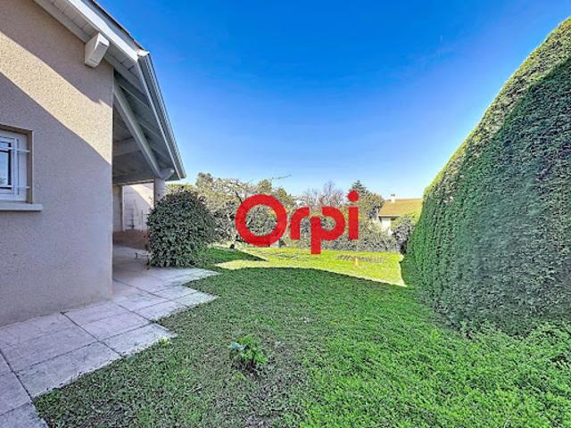 Vente Villa 6 pièces 140 m2 Saint Genis les Ollières
