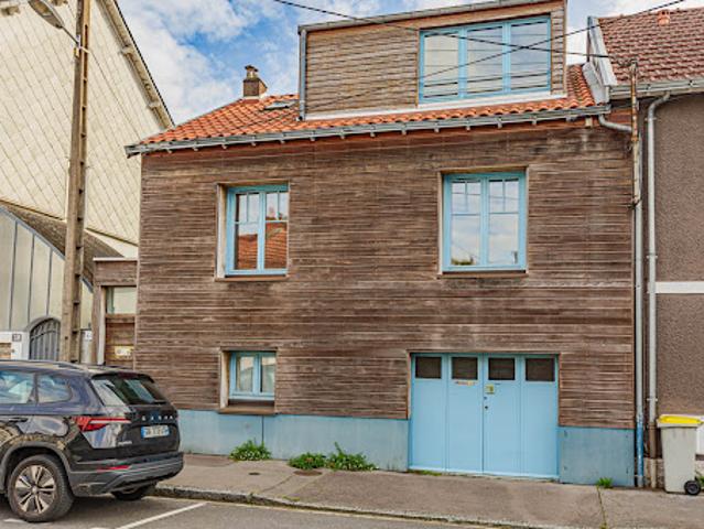 Vente Villa 6 pièces 141.42 m2 Nantes