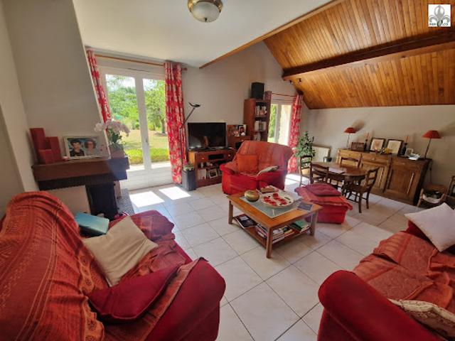 Vente Villa 6 pièces 142 m2 Demigny