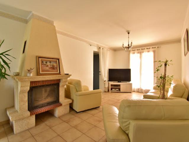 Vente Villa 6 pièces 143 m2 Forcalquier