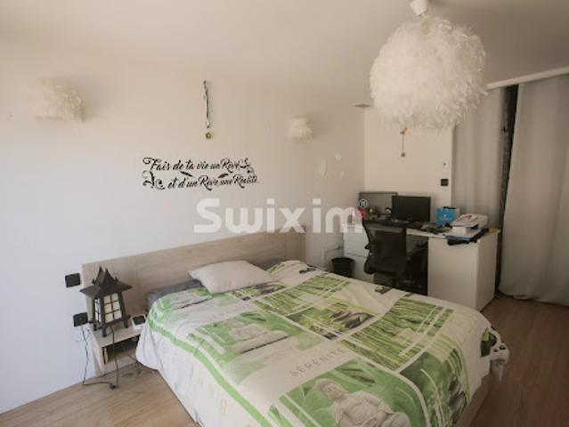 Vente Villa 6 pièces 145.28 m2 Saint Gilles