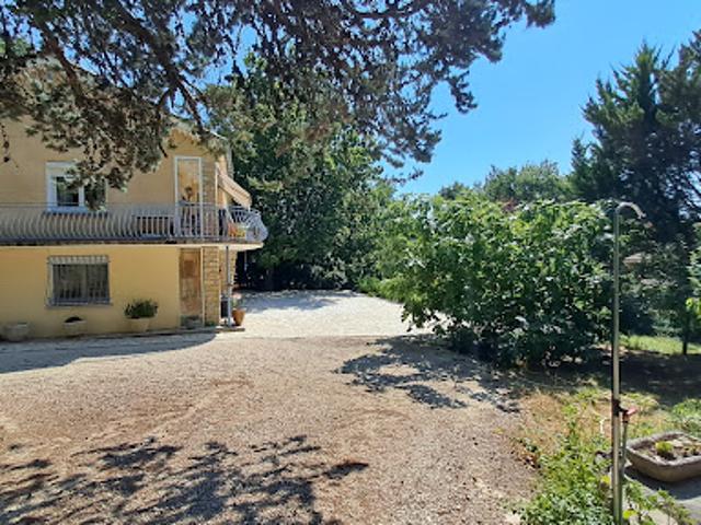 Vente Villa 6 pièces 147 m2 Bollene