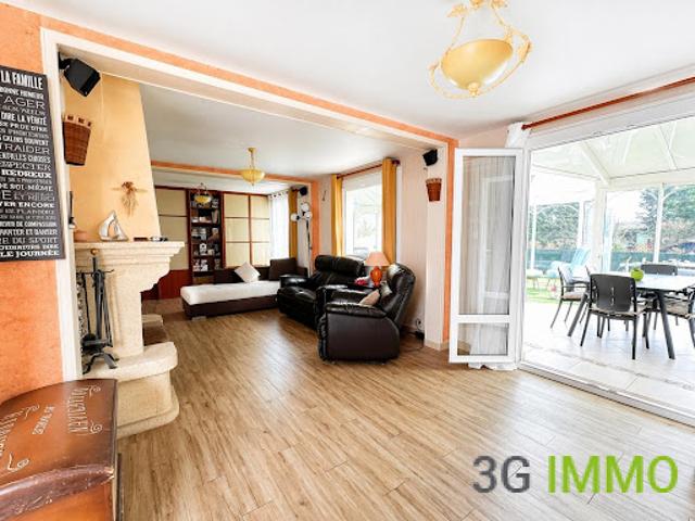 Vente Villa 6 pièces 147 m2 Orvilliers