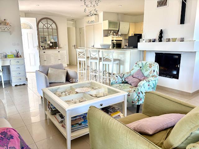 Vente Villa 6 pièces 147 m2 Les issambres
