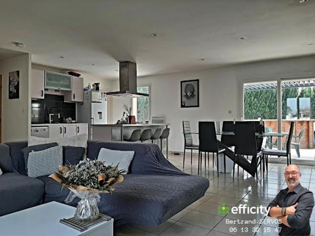 Vente Villa 6 pièces 147 m2 Sainte Agathe la Bouteresse