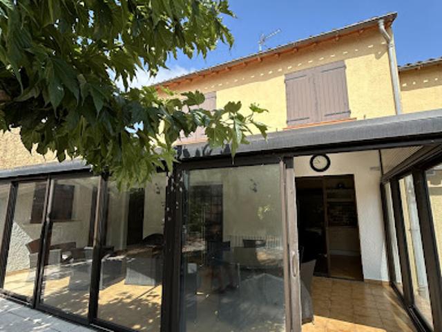 Vente Villa 6 pièces 148 m2 Pezens